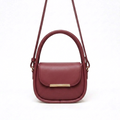 Curve Saddle Bag