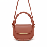 Curve Saddle Bag